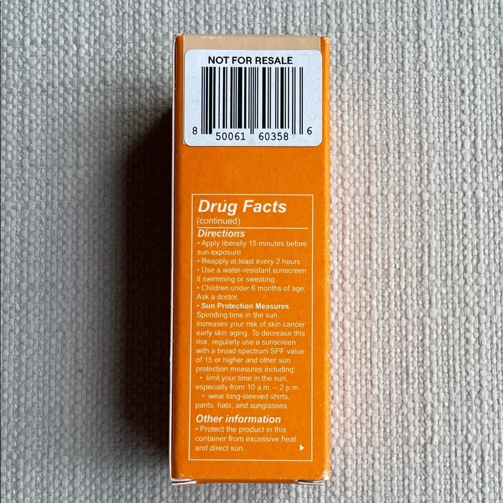 Live TINTED Hueguard Mini Skin Tint SPF 50 Mineral Sunscreen Broad Spectrum